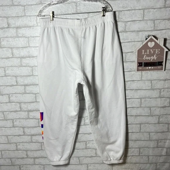 Pink Victoria’s Secret white spellout sweatpants size large - Picture 7 of 10